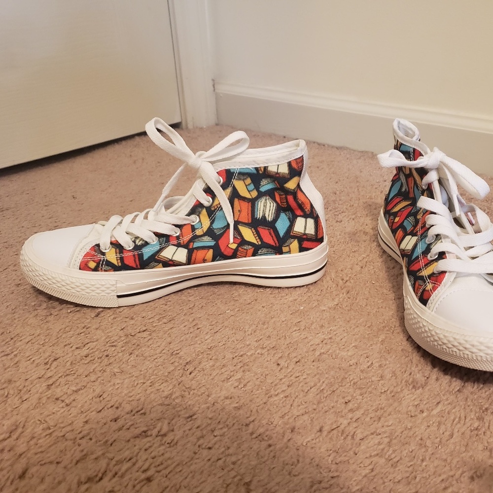 New Groove Bags Book High Tops For Sale
